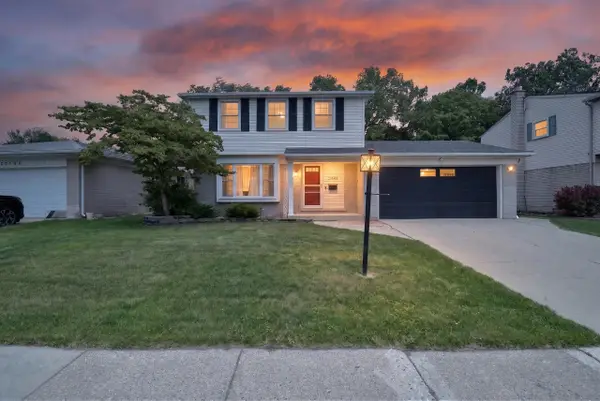 25186 Anna Street, Taylor, MI 48180