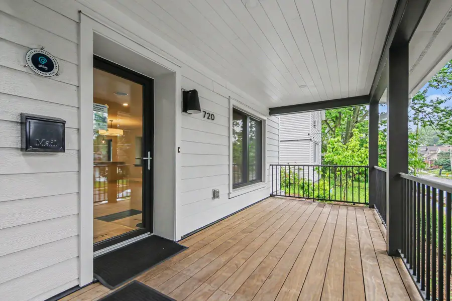 720 Eastern Avenue Ne, Grand Rapids, MI 49503 - #2