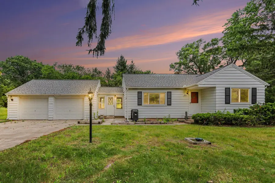 665 4 Mile Road Nw, Comstock Park, MI 49321 - #3