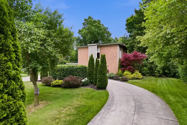 11610 Mcclumpha Road, Plymouth, MI 48170