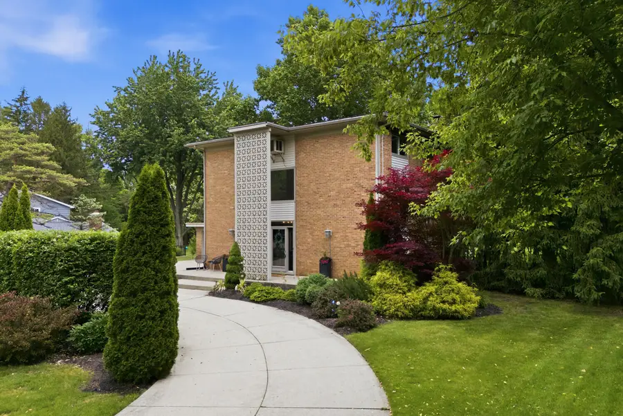 11610 Mcclumpha Road, Plymouth, MI 48170 - #2