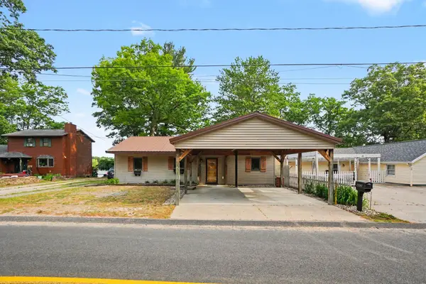 4002 Wilson Beach Road, Twin Lake, MI 49457
