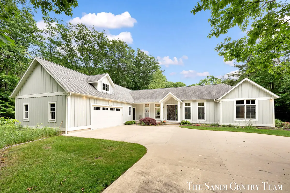 12620 Golf Estates Lane, Grand Haven, MI 49417 - #1