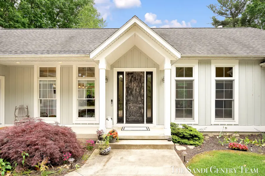 12620 Golf Estates Lane, Grand Haven, MI 49417 - #3