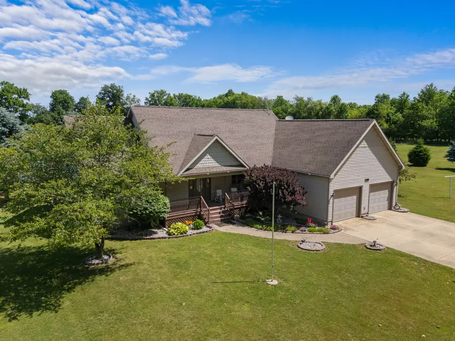 1016 Lukesport Road, Quincy, MI 49082 - #3