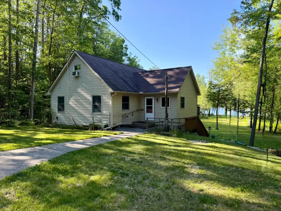 4081 N Stephanie Drive, Branch, MI 49402 - #2