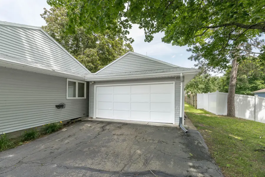 4092 Saratoga Avenue, Kalamazoo, MI 49048 - #3