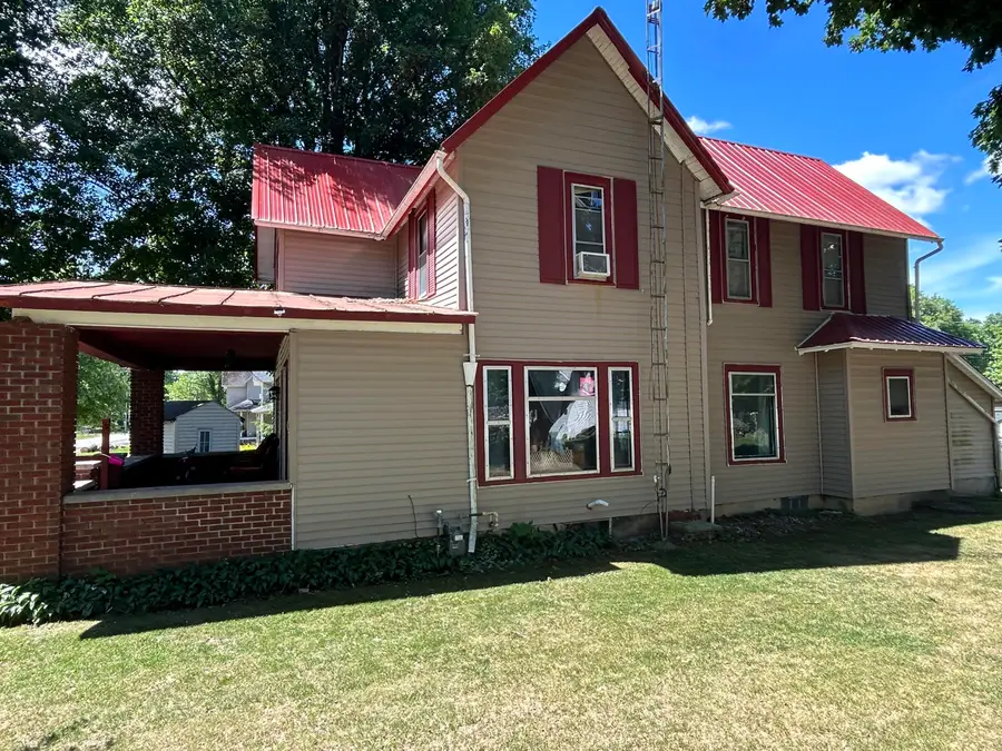 126 S Main Street, Montgomery, MI 49255 - #2