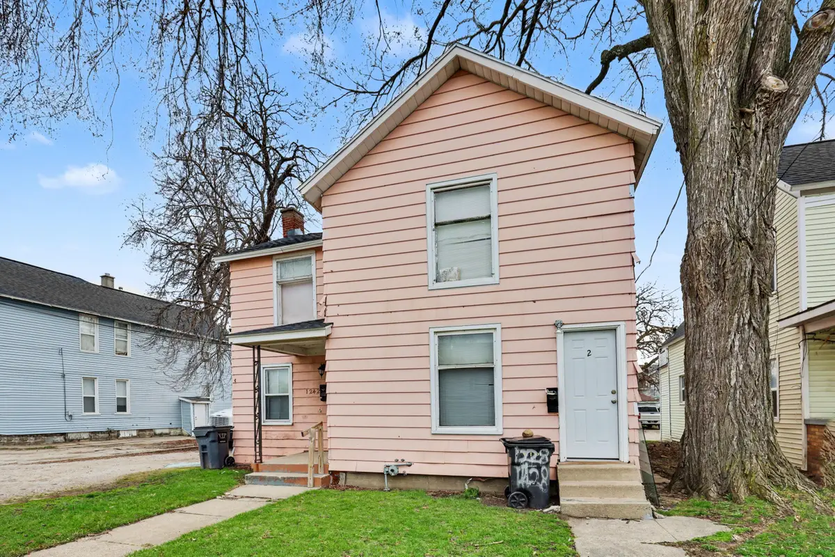 1242 Alpine Avenue Nw, Grand Rapids, MI 49504 - #1
