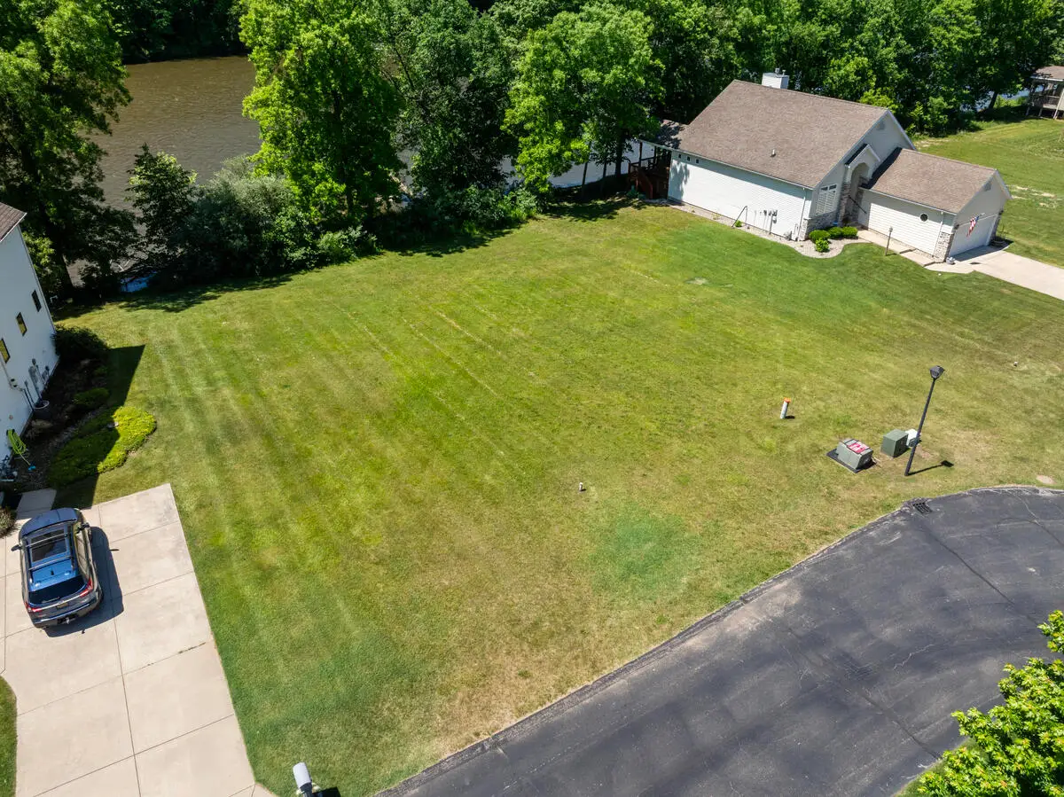 578 Swan River Drive, Benton Harbor, MI 49022 - #1