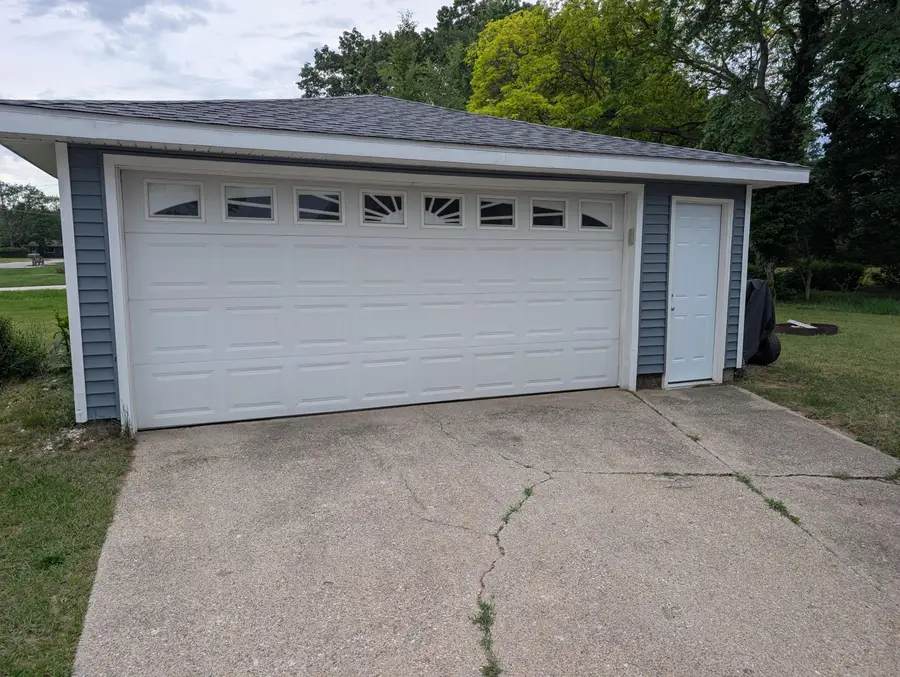 461 W Hile Road, Muskegon, MI 49441 - #3