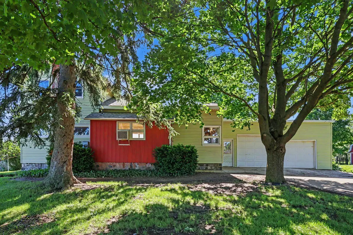 6923 Young Road, Bellevue, MI 49021 - #1