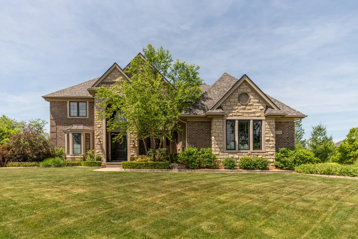2376 Westbrooke Circle S, Ann Arbor, MI 48105 - #1