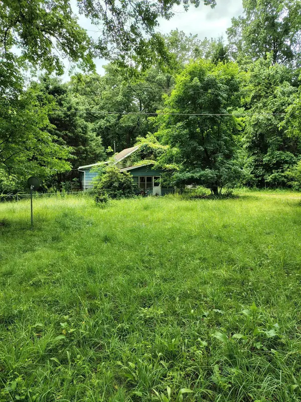 13518 E C Avenue, Hickory Corners, MI 49060