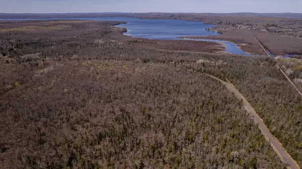 E Shore Road, Bergland, MI 49910