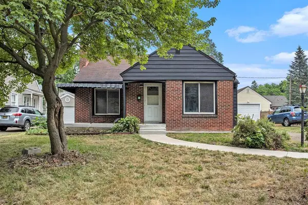 2328 Monroe Avenue Ne, Grand Rapids, MI 49505