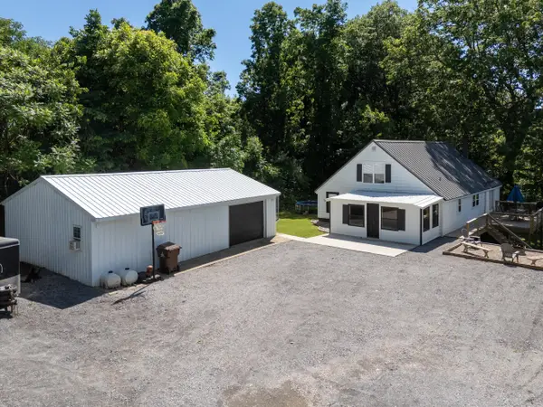 6973 Ackers Point Drive, Delton, MI 49046