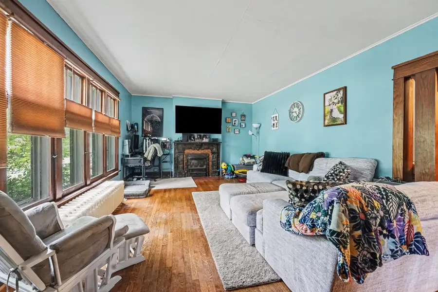 419 W Cass Street, Greenville, MI 48838 - #3