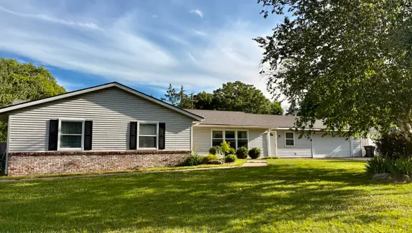 9065 Nature Way, Kalamazoo, MI 49009