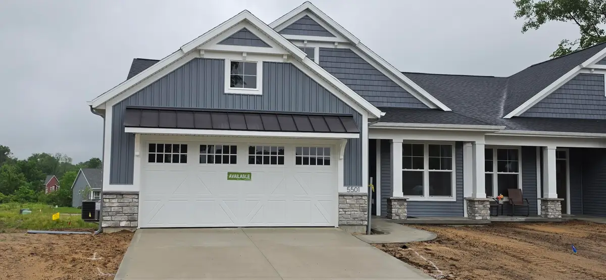 5501 Canal Avenue Sw #60, Wyoming, MI 49418 - #1