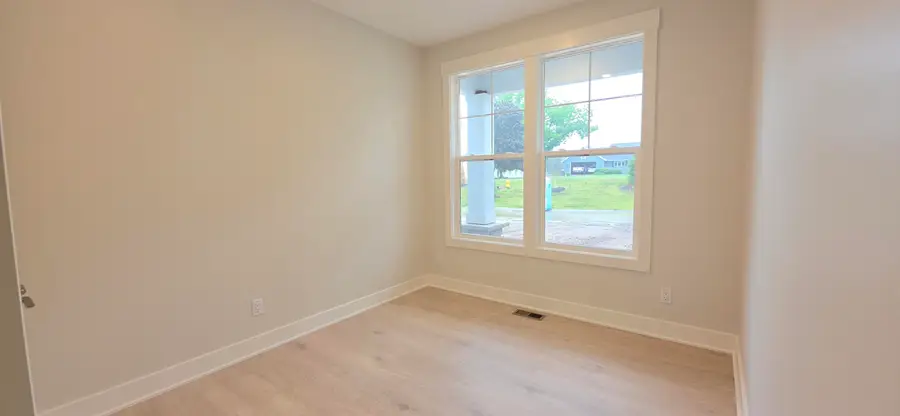 5501 Canal Avenue Sw #60, Wyoming, MI 49418 - #3
