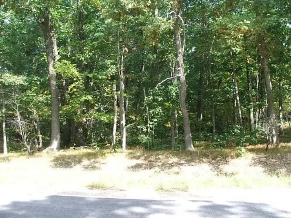E Evanston Avenue, Muskegon, MI 49442