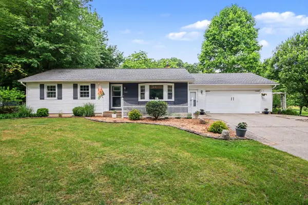 7475 Thornapple River Drive Se, Caledonia, MI 49316