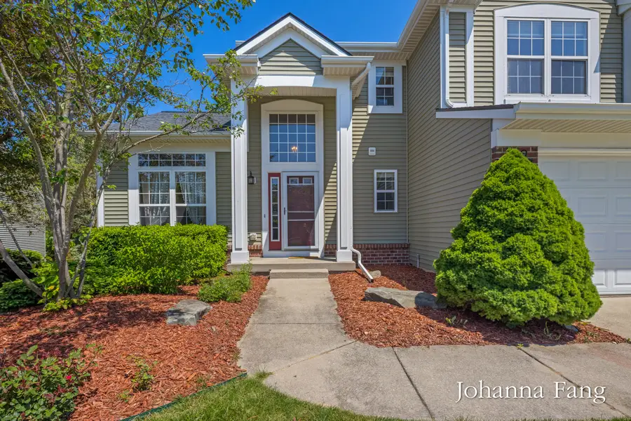 3673 Maple Hurst Drive Se, Grand Rapids, MI 49512 - #2