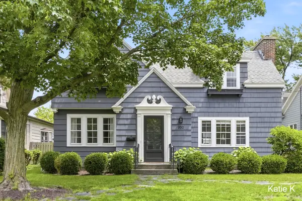 950 Orchard Avenue Se, East Grand Rapids, MI 49506