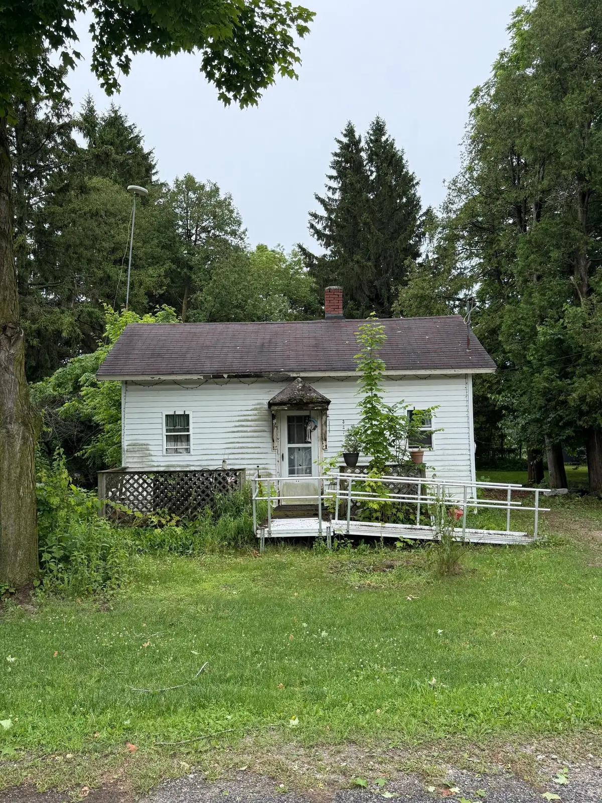 327 W Pine Street, Stanton, MI 48888 - #1