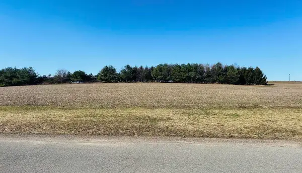 7784 Amber Jam Way #38, Berrien Springs, MI 49103