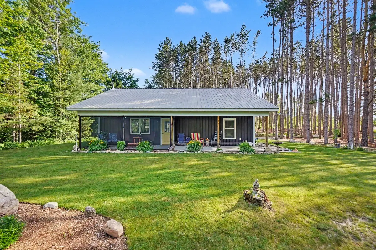 22032 Pine Valley Drive, Tustin, MI 49688 - #1