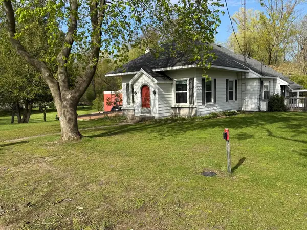 122 N Sherman Street, Howard City, MI 49329