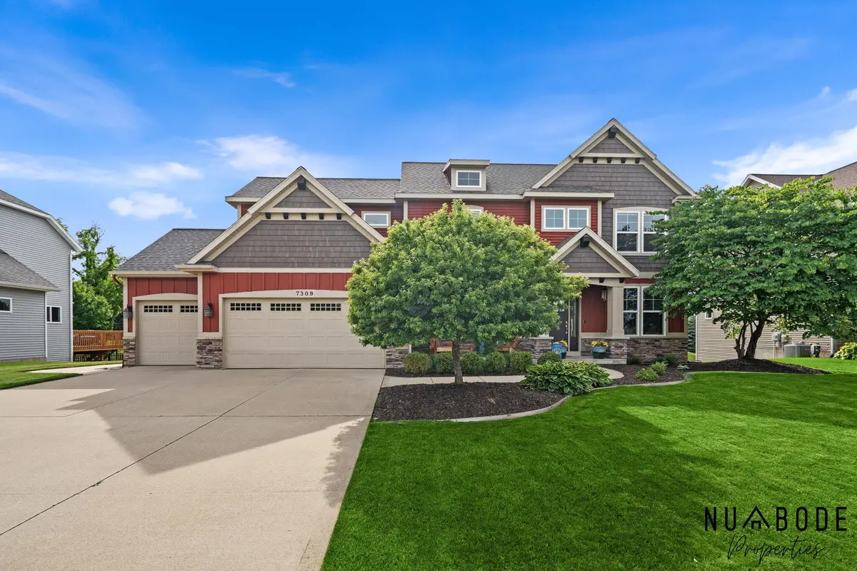 7309 Nantucket Drive Sw, Byron Center, MI 49315 - #1