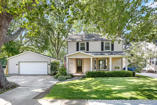 52 W 27th Street, Holland, MI 49423