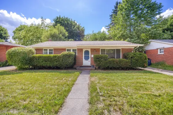 1031 N Maple Road, Ann Arbor, MI 48103