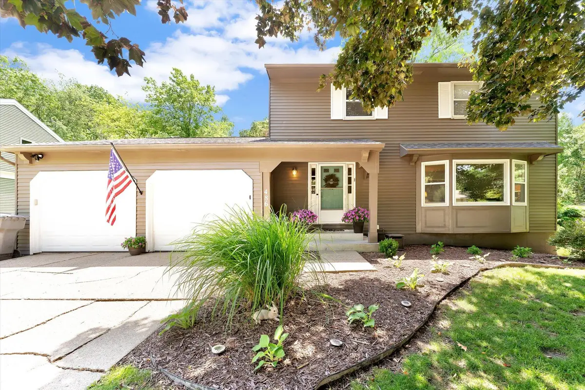 486 Edgeworthe Drive Se, Ada, MI 49301 - #1