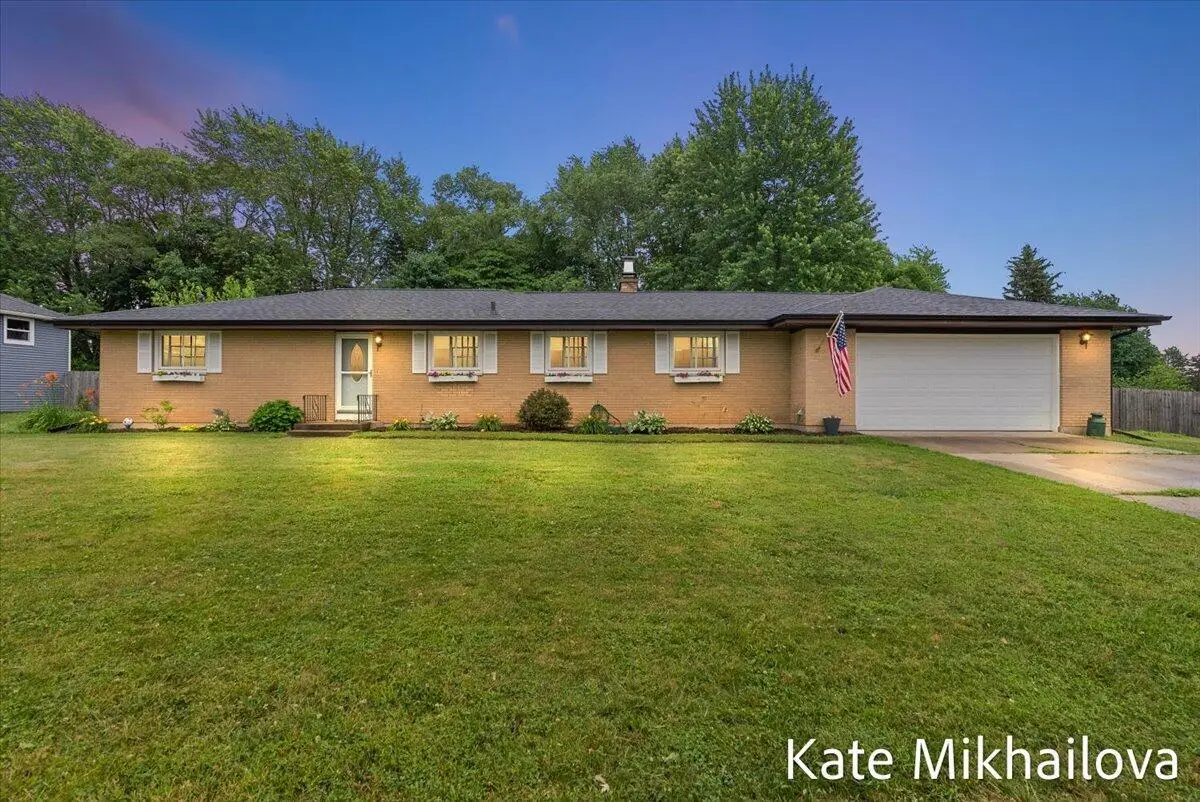 1249 Chalmers Drive, Battle Creek, MI 49015 - #1