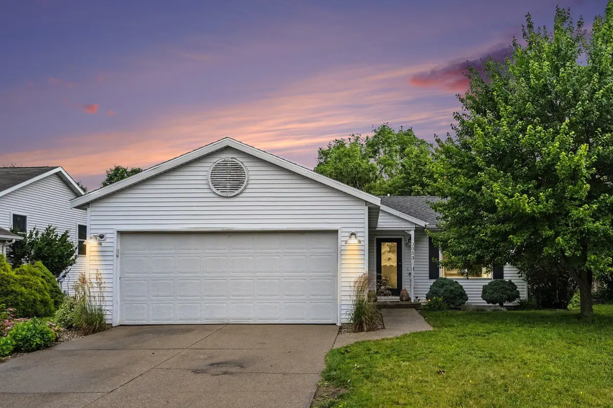 3053 Burritt Street Nw, Grand Rapids, MI 49504 - #1