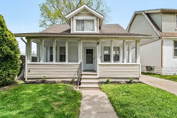 7541 Orchard Avenue, Warren, MI 48091