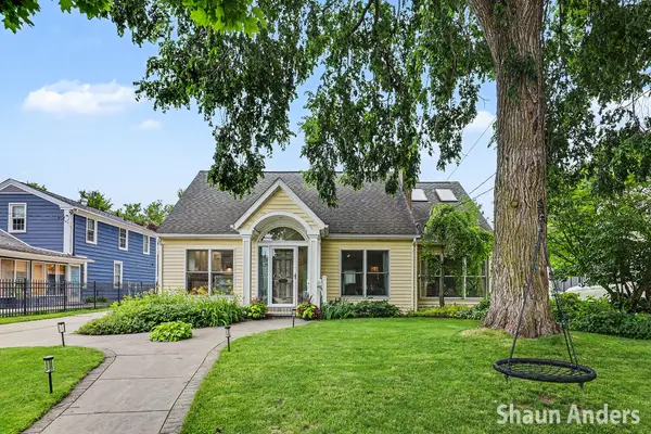 2627 Hall Street Se, Grand Rapids, MI 49506