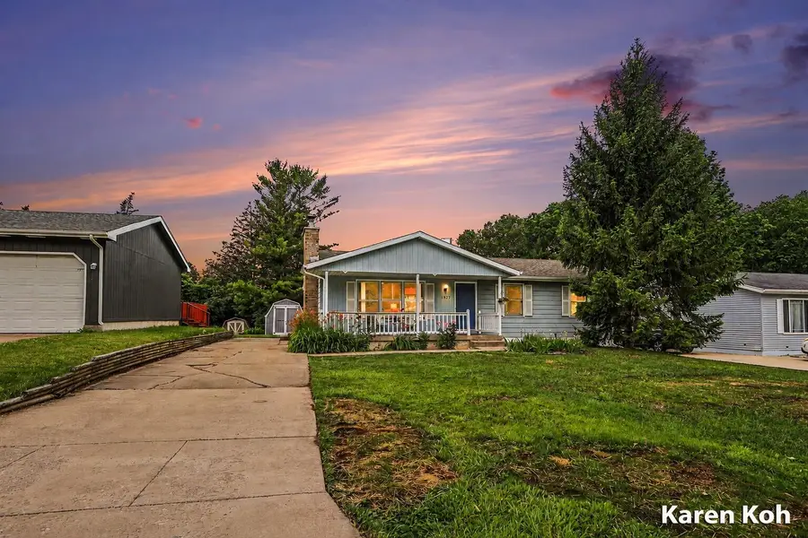 1827 Rowland Avenue Se, Kentwood, MI 49546 - #2