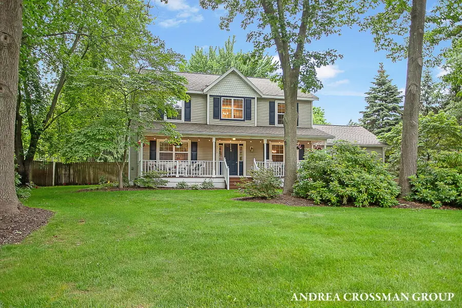15213 Meadowwood Drive, Grand Haven, MI 49417 - #2