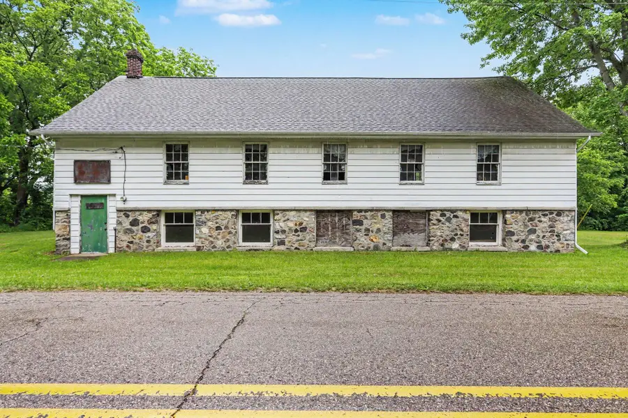 155 4th Street, Plainwell, MI 49080 - #3