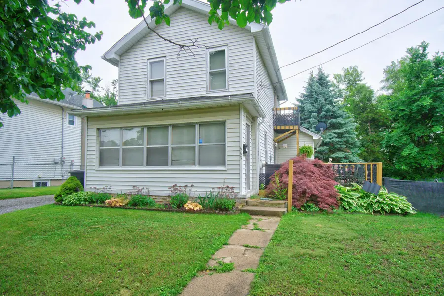 663 Oakhill Avenue, Jackson, MI 49201 - #3