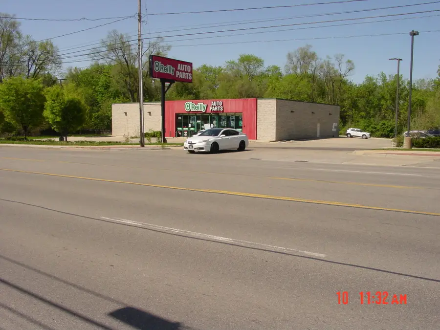 7243 S Westnedge Avenue, Portage, MI 49002 - #3