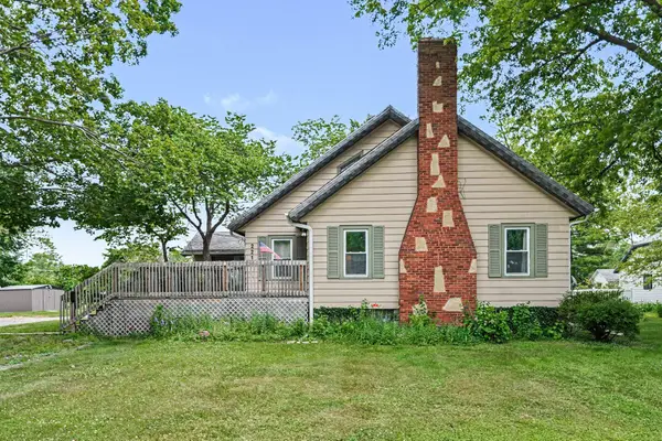 2211 Morton Avenue, St. Joseph, MI 49085