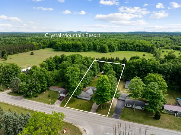 9055 Homestead Road, Benzonia, MI 49616