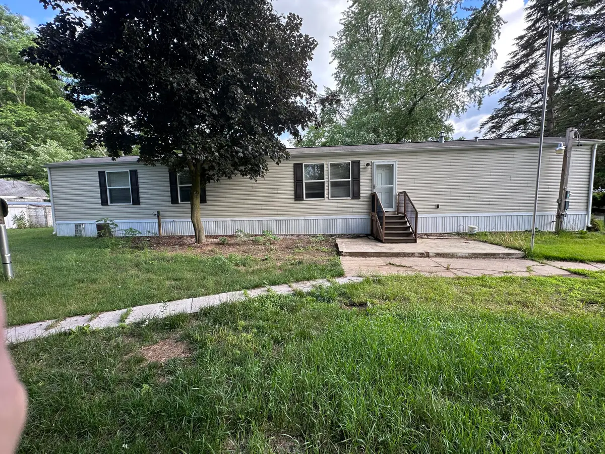 3551 Nash Drive, Jackson, MI 49201 - #1