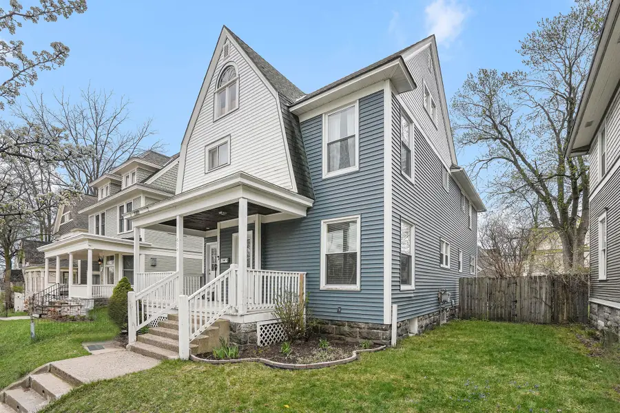 614 Crescent Street Ne, Grand Rapids, MI 49503 - #2